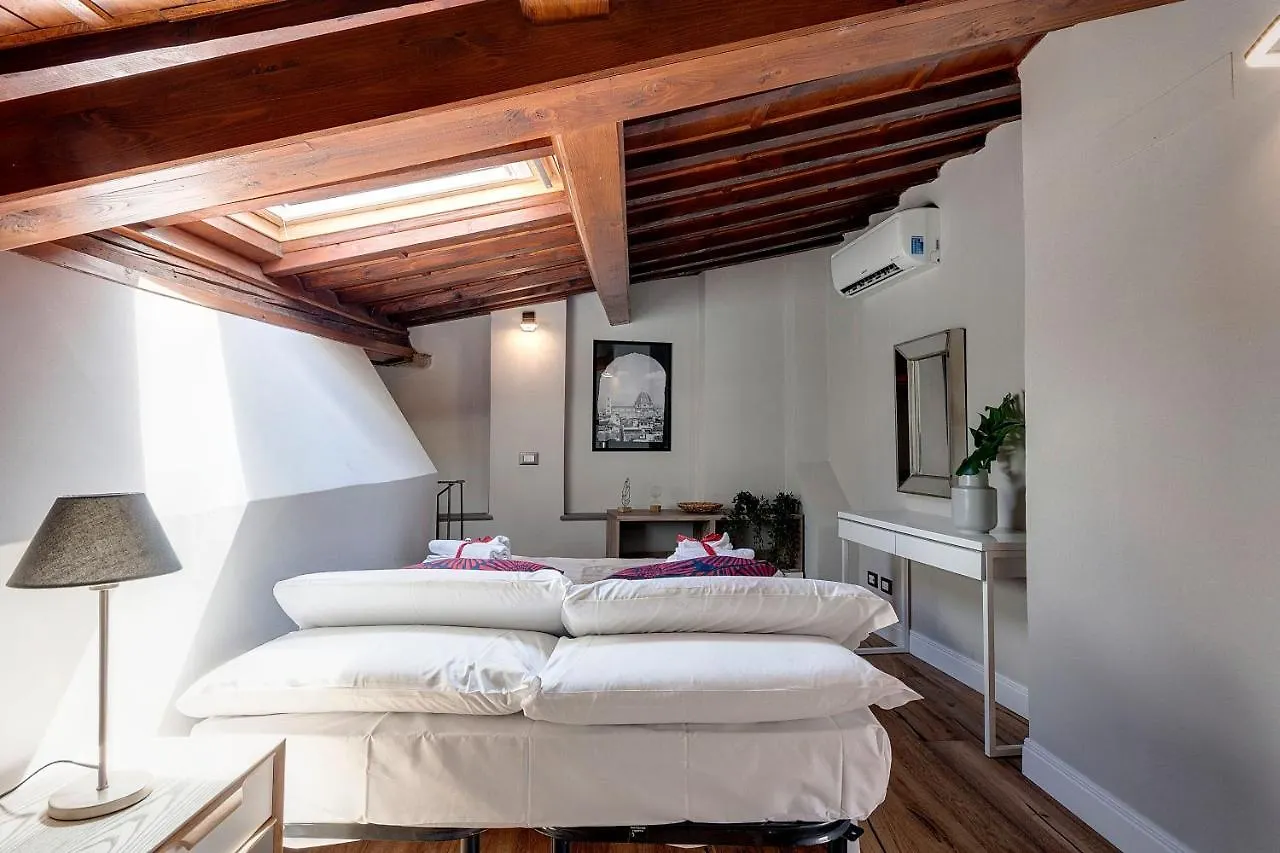 Faenza Apartment By Mamo Florence Italie